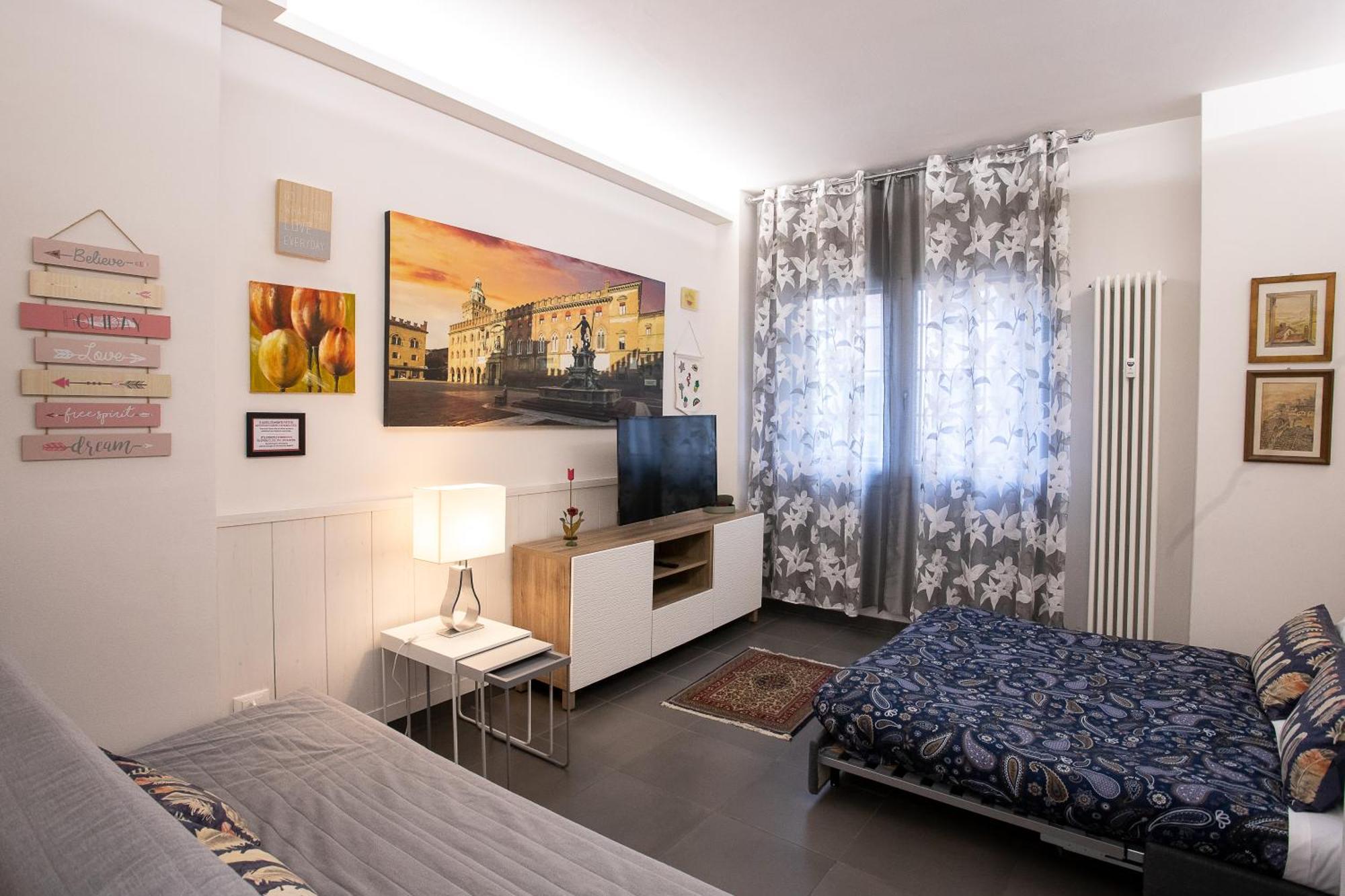 Happy Home Bo Centro Free Private Parking Μπολόνια Εξωτερικό φωτογραφία